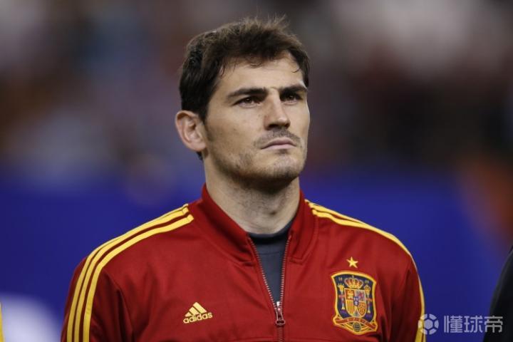 米兰新援示好,卡西利亚斯未来可期的简单介绍 米兰新援示好,卡西利亚斯未来可期的简单介绍